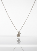 Collana Nora